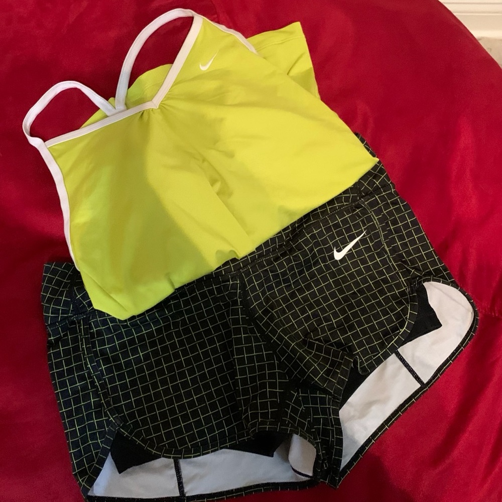 Nike shirt and bottom